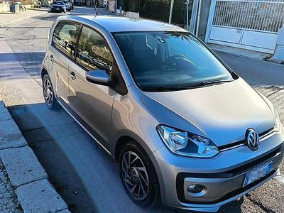 Usata VW up! 60 CV (44 kW) 2019 Grigio Utilitaria
