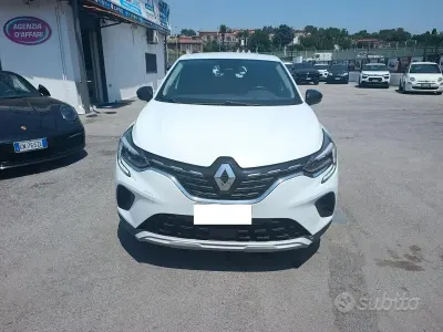 Usata Renault Captur Intens 116 CV (85 kW) 2020 Bianco SUV
