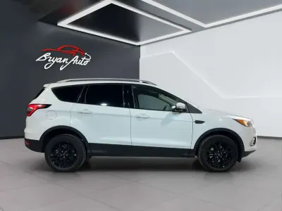Usata Ford Kuga Titanium 120 CV (88 kW) 2016 Other SUV