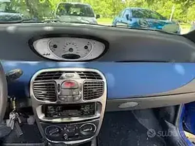 Usata Lancia Ypsilon 54 CV (39 kW) 2000 Blu Utilitaria