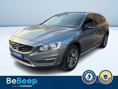 usata Volvo V60 CC CROSS COUNTRY 2.0 D3 BUSINESS GEARTRONICV60 2.0 D3 BUSINESS GEARTRONIC