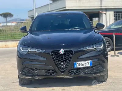 Usata Alfa Romeo Stelvio Executive 209 CV (153 kW) 2023 Nero SUV