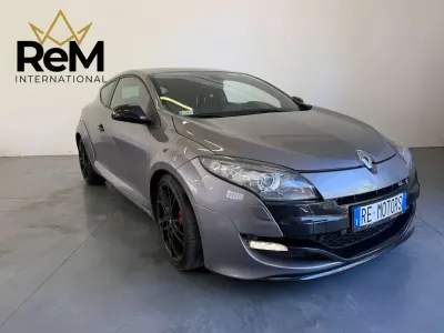 Usata Renault Mégane Coupé R.S. 300 CV (220 kW) 2010 Argento Coupé