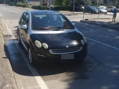 Usata Smart ForFour 75 CV (55 kW) 2006 Nero Utilitaria