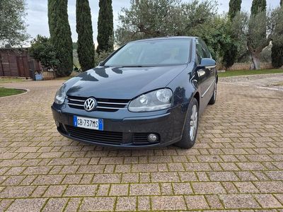 Usata VW Golf VI Comfortline 104 CV (76 kW) 2009 Blu Utilitaria