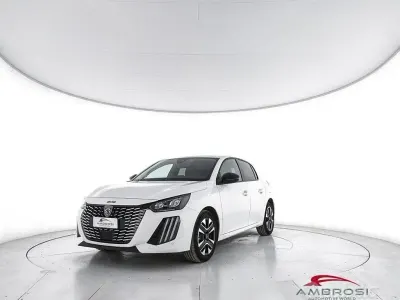 Usata Peugeot 208 Allure 101 CV (74 kW) 2025 Bianco Utilitaria