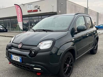 Occasion Fiat Panda Cross Cross 69 ch (50 kW) 2024 Vert Citadine