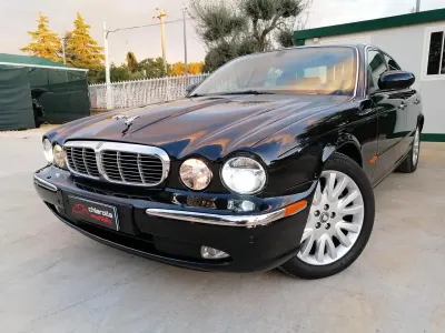 Usata Jaguar XJ Executive 297 CV (218 kW) 2003 Nero Berlina