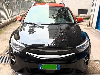 Usata Kia Stonic 110 CV (80 kW) 2017 Nero SUV
