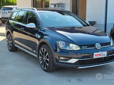 Usata VW Golf Alltrack 150 CV (110 kW) 2015 Blu Station wagon