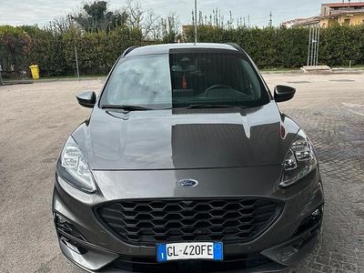 Usata Ford Kuga ST-Line X 120 CV (88 kW) 2022 Nero SUV