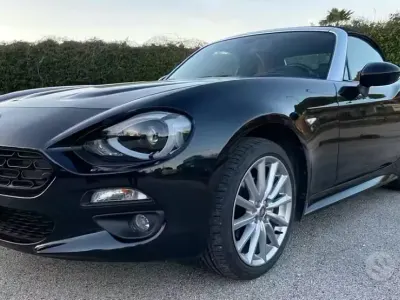 Usata Fiat 124 140 CV (102 kW) 2019 Nero Cabrio