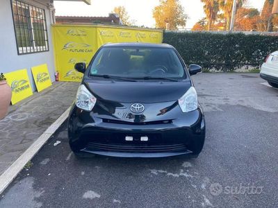 usata Toyota iQ iQ1.0 BENZINA