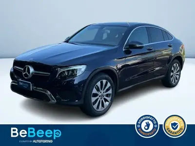 Usata Mercedes GLC250 204 CV (150 kW) 2018 Blu metallizzato Coupé