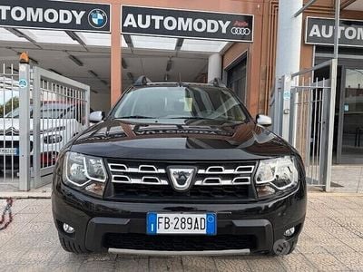 Usata Dacia Duster Prestige 110 CV (80 kW) 2015 Nero SUV
