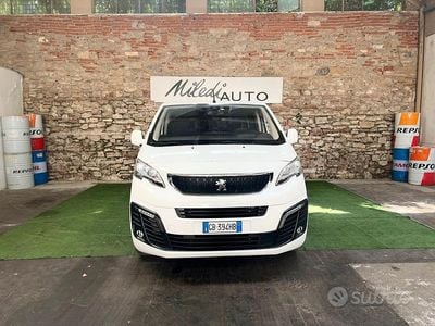 Begagnad Peugeot Traveller Business-Line 150 HK (110 kW) 2020 Vit Minibuss