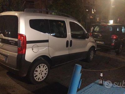 Usata Peugeot Bipper 75 CV (55 kW) 2013 Grigio Monovolume