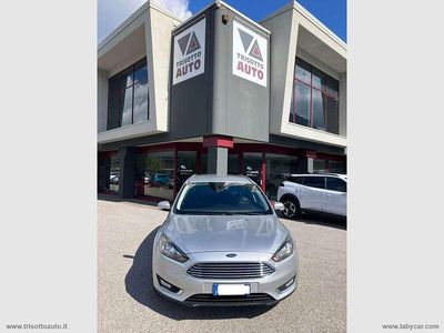 Usata Ford Focus Titanium 120 CV (88 kW) 2015 Argento Station wagon