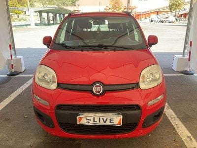 Usata Fiat Panda Lounge 69 CV (50 kW) 2017 Rosso Utilitaria