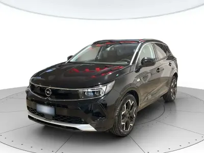 Usata Opel Grandland X Ultimate 131 CV (96 kW) 2024 Mineral black SUV