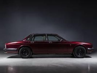 Usata Jaguar XJ40 199 CV (146 kW) 1991 Rosso Berlina