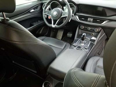 Usata Alfa Romeo Stelvio Executive 179 CV (131 kW) 2018 Argento SUV