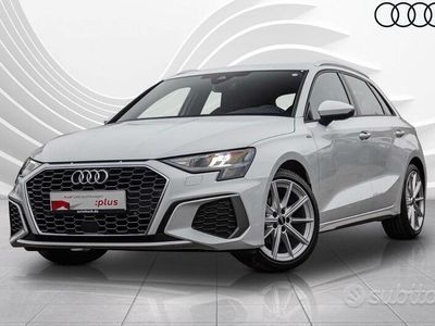 Usata Audi A3 S-Line 150 CV (110 kW) 2022 Bianco Berlina