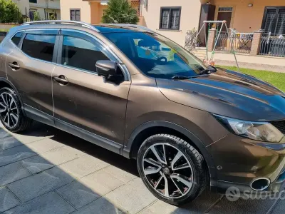 Usata Nissan Qashqai Tekna 2014 Marrone SUV