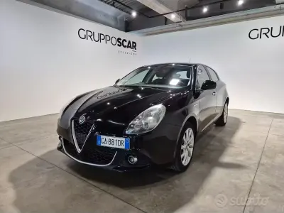 Second-hand Alfa Romeo Giulietta 120 CP (88 kW) 2020 Negru Hatchback
