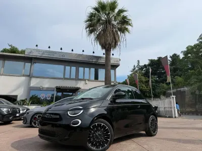 Nuova Fiat 500C La Prima 65 CV (47 kW) 2026 Nero Cabrio