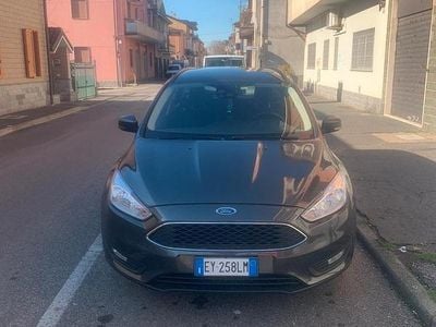 Usata Ford Focus 120 CV (88 kW) 2015 Marrone Station wagon
