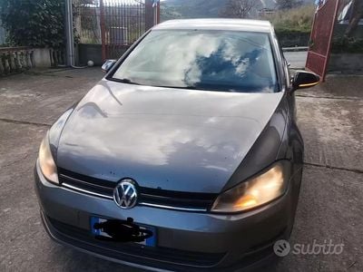 Usata VW Golf VII 110 CV (80 kW) 2014 Grigio Berlina