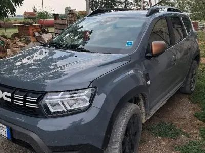 Usata Dacia Duster 101 CV (74 kW) 2024 Grigio SUV