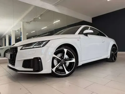Usata Audi TT S-line plus 245 CV (180 kW) 2023 Bianco Coupé