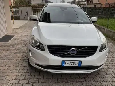 Usata Volvo XC60 Business Edition 150 CV (110 kW) 2016 SUV