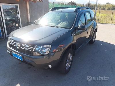 Usata Dacia Duster Lauréate 115 CV (84 kW) 2016 SUV