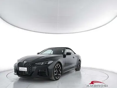 Usata BMW 420 M Sport 190 CV (139 kW) 2025 Nero Cabrio