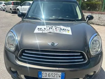 Usata Mini One Countryman 111 CV (81 kW) 2011 Grigio SUV