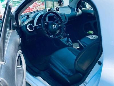 Bianco Usata 2015 Smart ForTwo Coupé Coupé | 9000 €