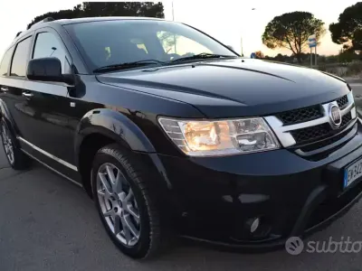 Usata Fiat Freemont 170 CV (125 kW) 2012 Bluazzurro SUV