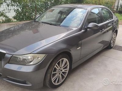 Usata BMW 330 231 CV (169 kW) 2007 Grigio Berlina