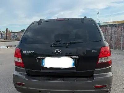 Usata Kia Sorento Active 140 CV (102 kW) 2006 Nero SUV