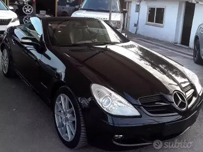 Usata Mercedes SLK200 163 CV (119 kW) 2007 Nero Cabrio