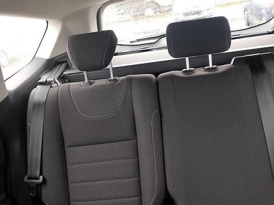 Usata Ford Kuga 120 CV (88 kW) 2016 Bianco SUV