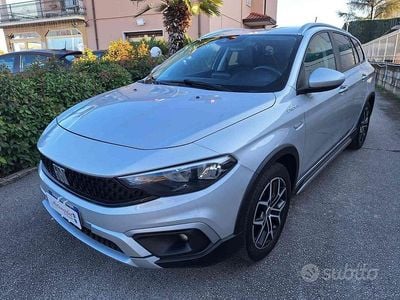 Usata Fiat Tipo Cross 130 CV (95 kW) 2023 Grigio Station wagon