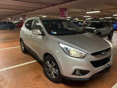 Usata Hyundai ix35 Comfort 116 CV (85 kW) 2014 Argento SUV