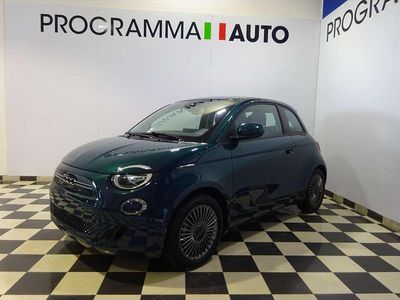 Usata Fiat 500e Icon 42 kW (58 CV) 2023 Ocean green Berlina