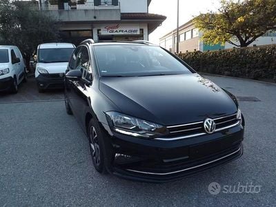 Używany VW Golf VII Sport 150 KM (110 kW) 2019 Szary Sedan/Limuzyna