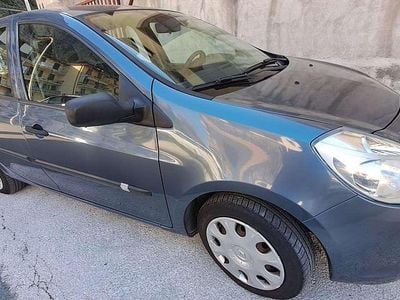 Brugt Renault Clio II 75 HK (55 kW) 2006 Sedan