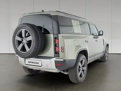 Nuova Land Rover Defender S 200 CV (147 kW) 2025 Pangea green SUV